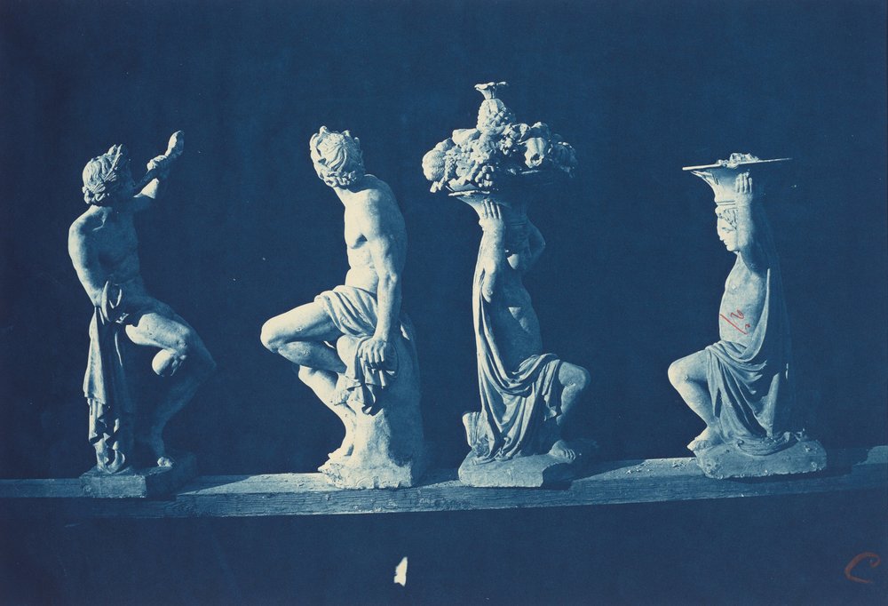 Quatro estátuas, c. 1868 (foto) de Adolphe Terris