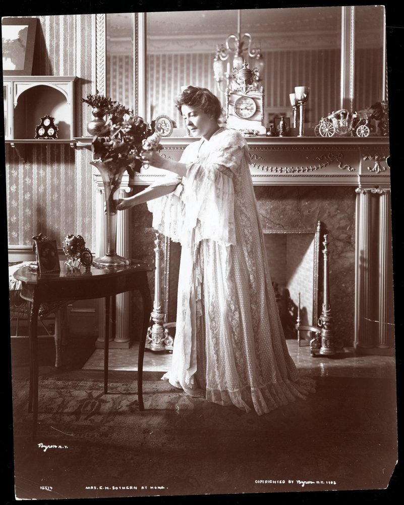 Virginia Harned (Sra. EH Sothern, 1º) 1902 (impressão em gelatina de prata) de Byron Company