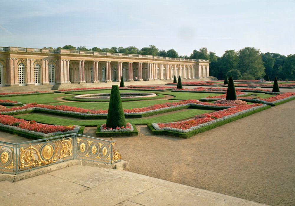 A fachada do jardim do Grand Trianon, 1687 de Jules Hardouin Mansart