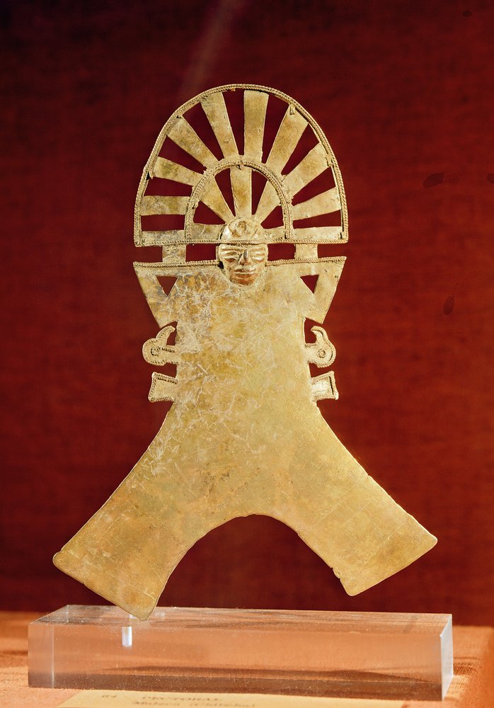 Peitoral, Cultura Muisca, 1100-1500 (ouro) de Pre-Columbian