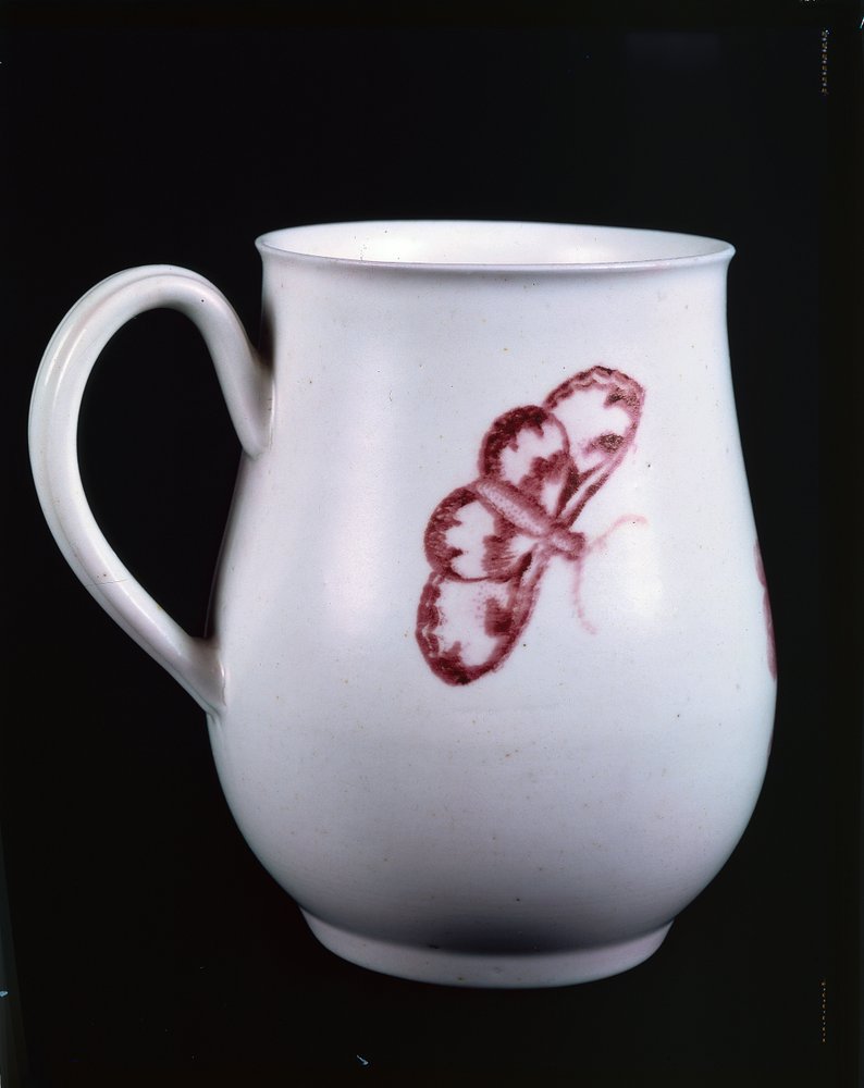 Caneca de Derby que descreve uma borboleta (cerâmica) de Richard Holdship
