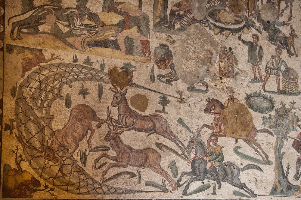 Terceiro quarto do apartamento privado, piso em mosaico, Villa Romana del Casale, Piazza Armerina, Sicília, Itália (foto) de Roman