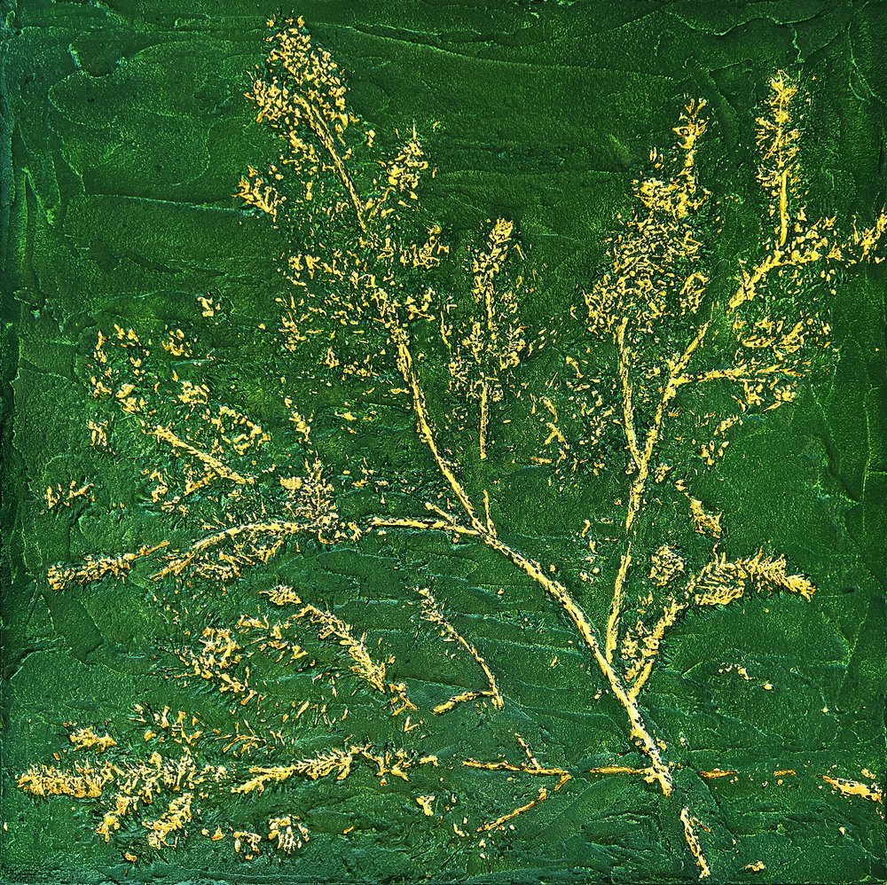 Silhueta Botânica Dourada de Alyson Storms