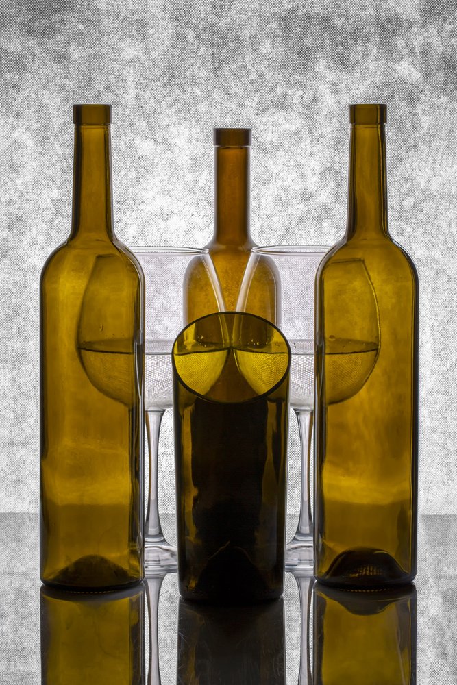 Natureza-morta com garrafas refletoras de Brig Barkow