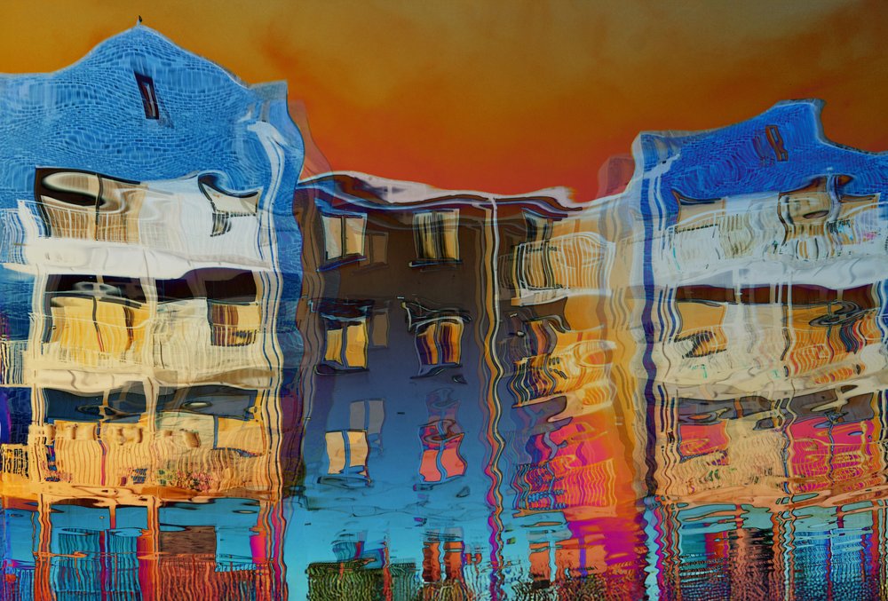 Reflexões sobre uma cidade vibrante de Chris Hamilton