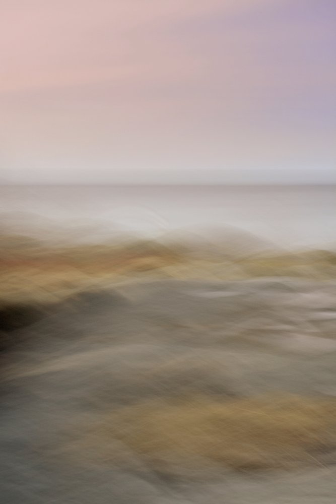 Horizonte abstrato e suave de Christina Sillen