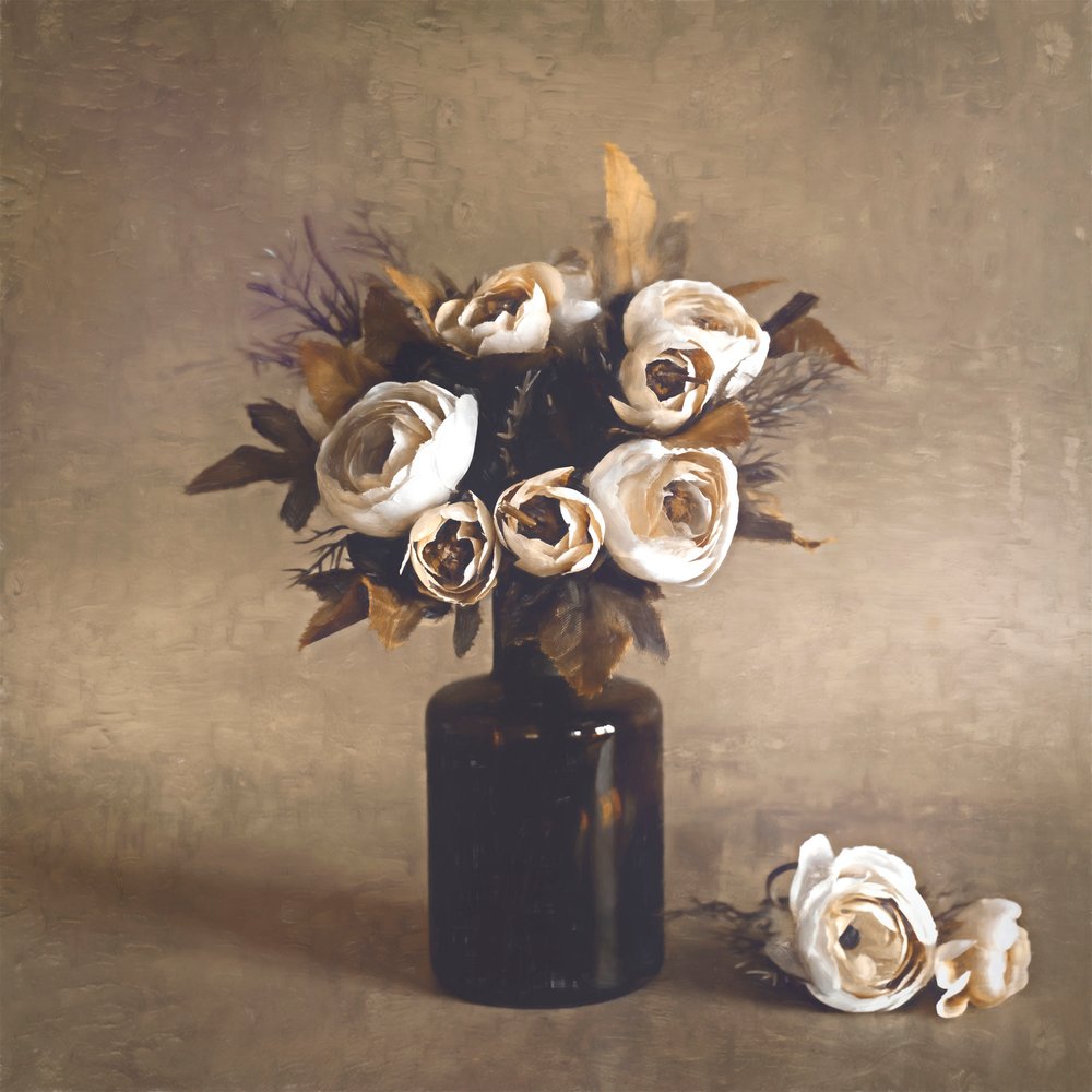 Arranjo floral em tons suaves de Cicek Kiral