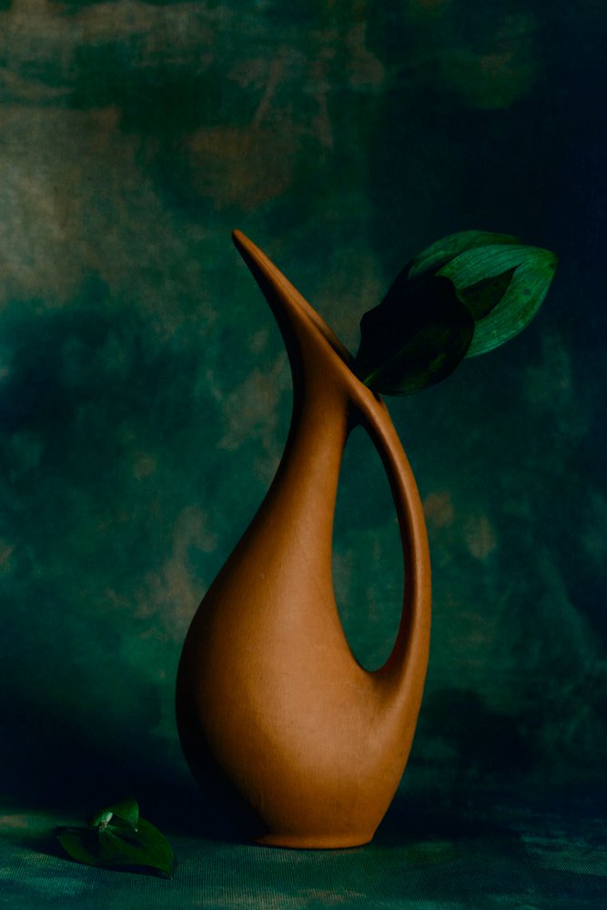 Vaso Escultural Verde Escuro de Cicek Kiral