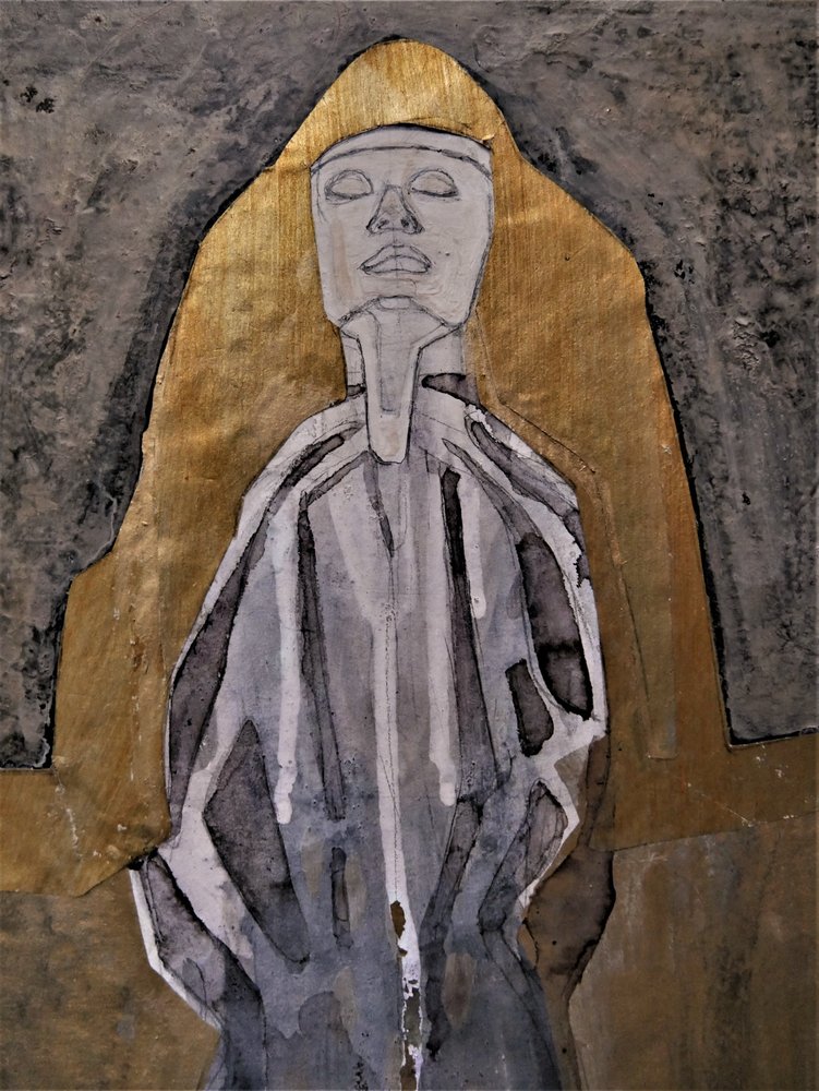 Figura Meditativa Dourada de Doris Schmitz