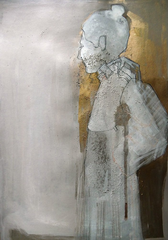 Figura abstrata serena em ouro de Doris Schmitz