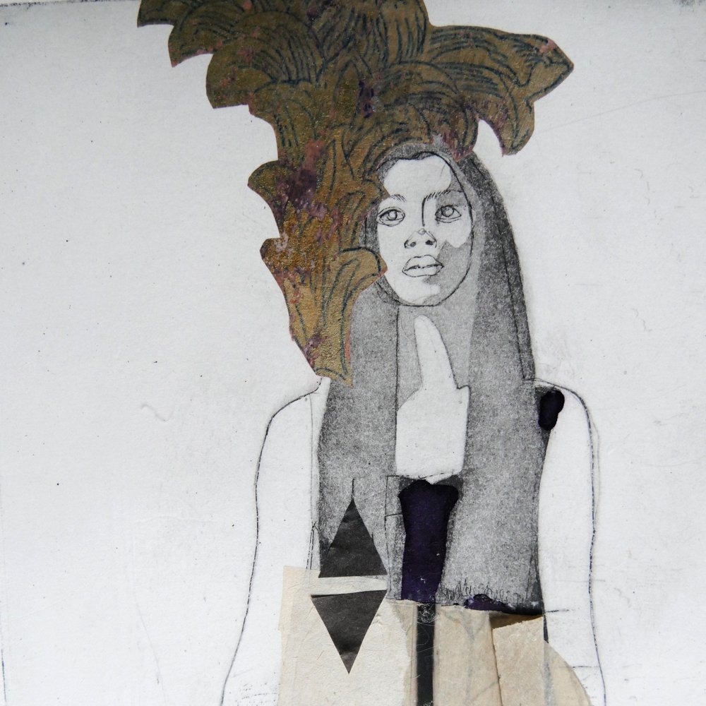 Mulher com Folhas Douradas de Doris Schmitz