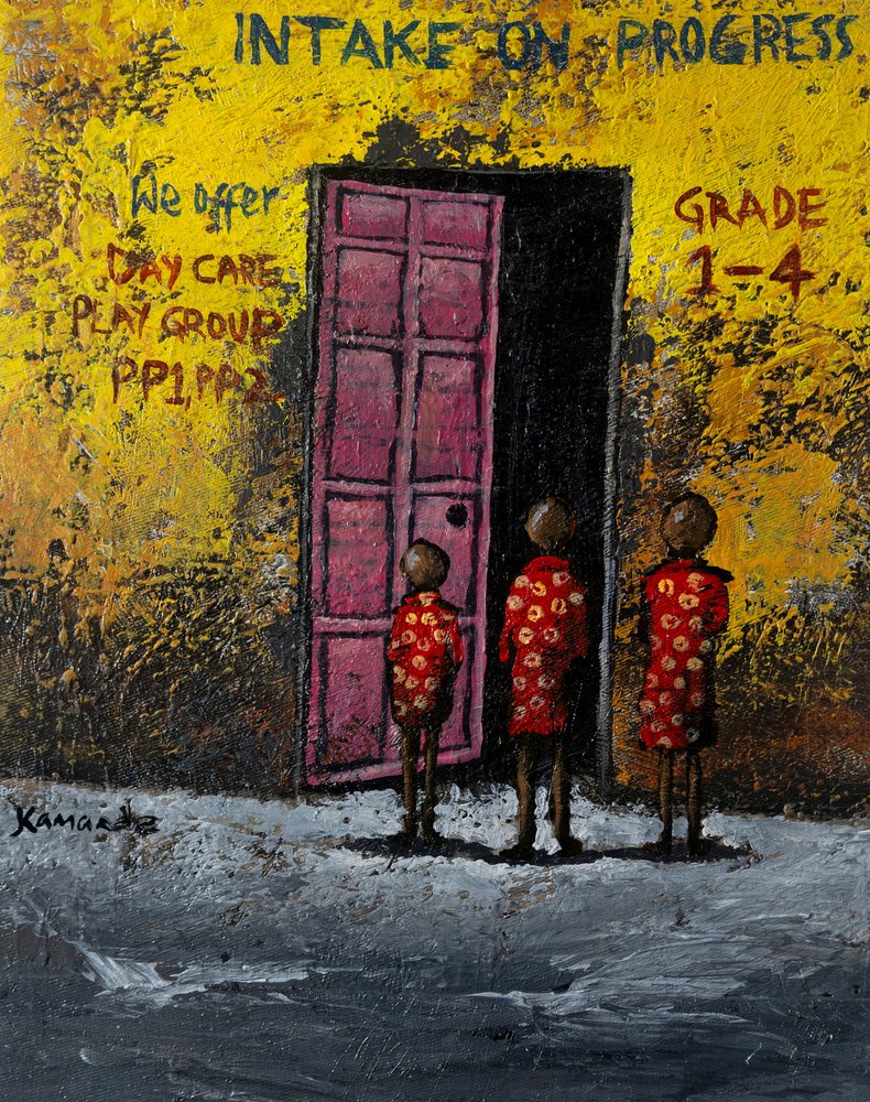 À espera à porta da escola de James Kamande