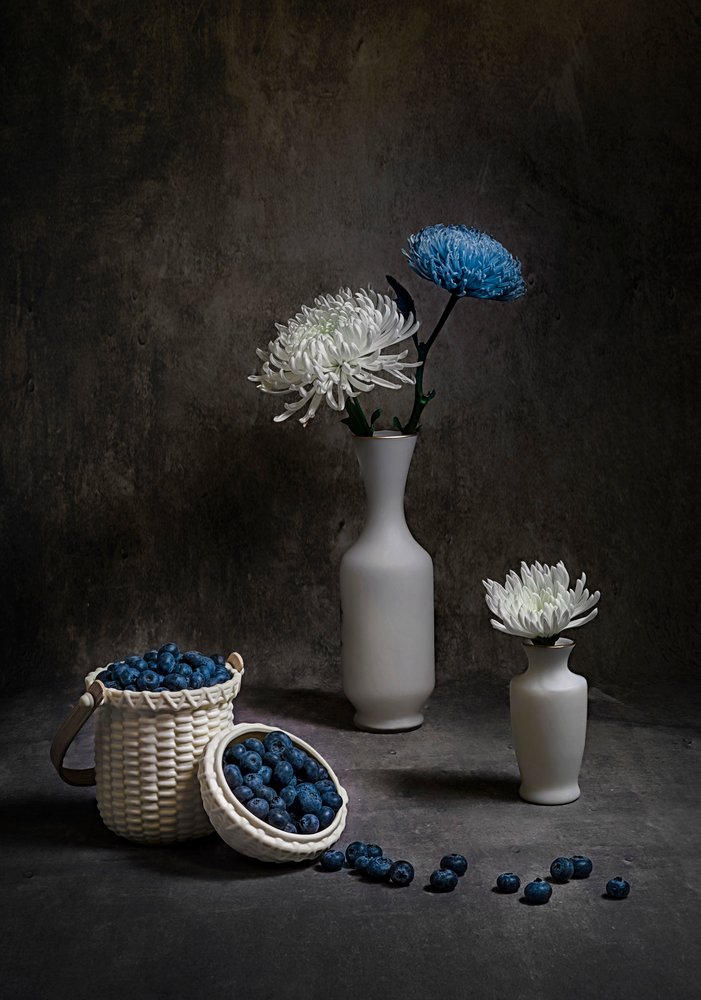 Mirtilos e flores brancas de Lydia Jacobs