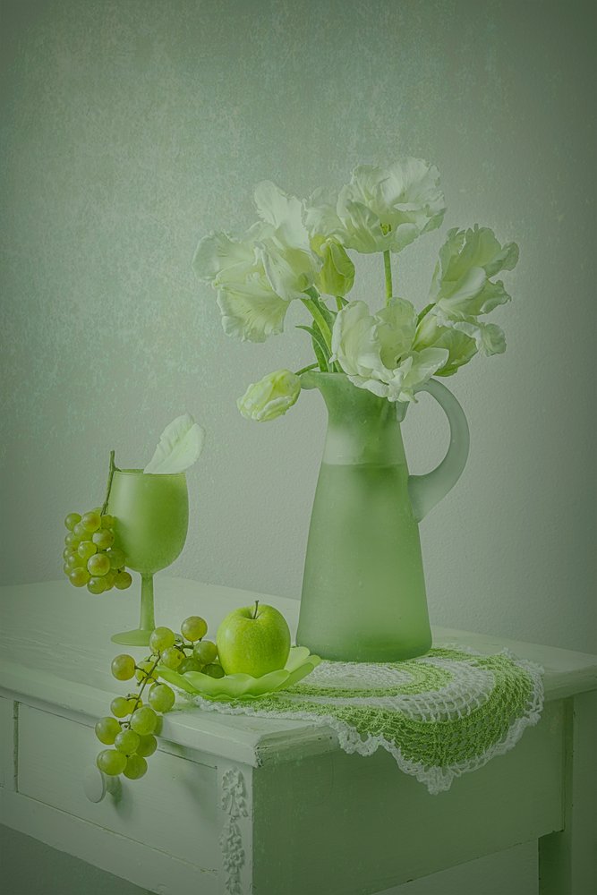 Natureza morta em verde suave de Lydia Jacobs