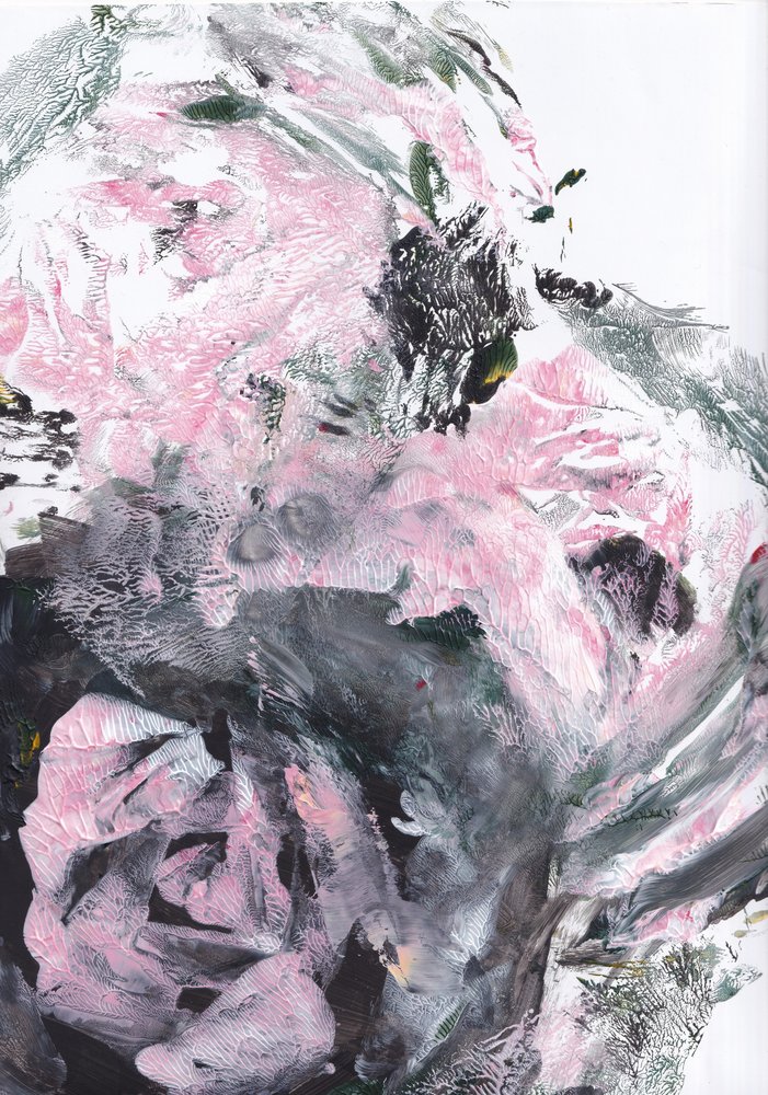 Rosa e cinzento: abstrato dinâmico de Maira Ribena