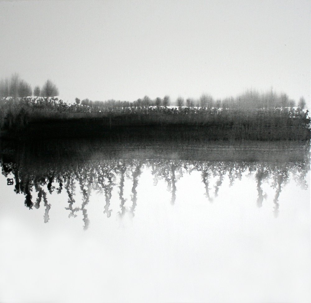 Reflexão na Floresta Monocromática de Marina Nelson