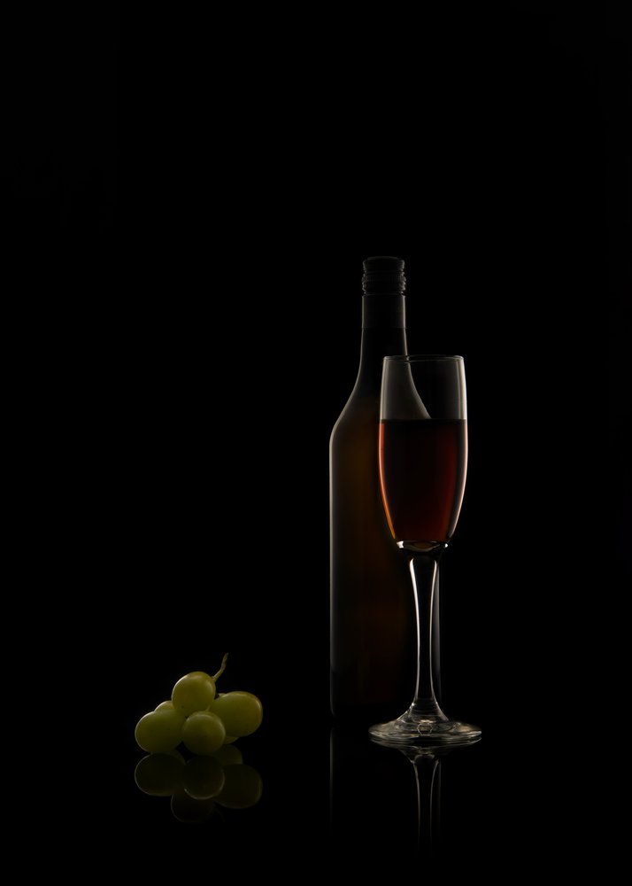 Natureza morta clássica com vinho de Ming Chen