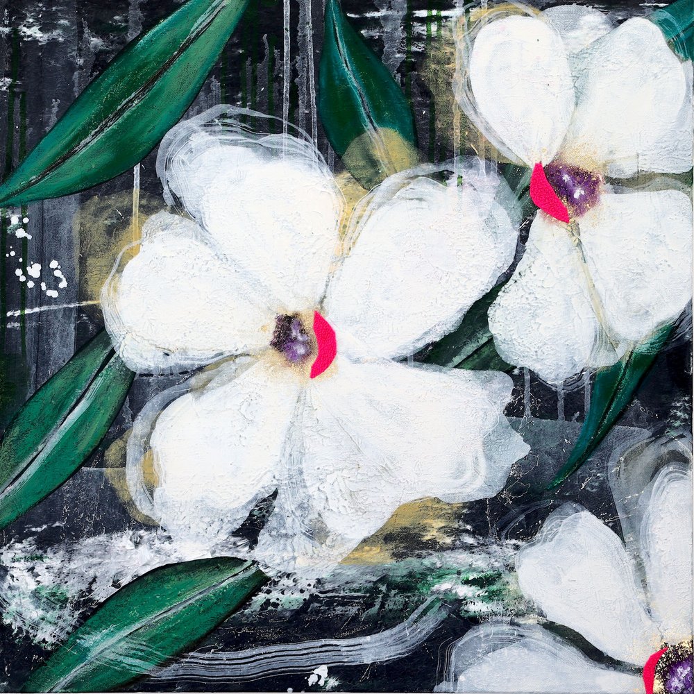 Flores brancas abstratas de Poonam Choudhary
