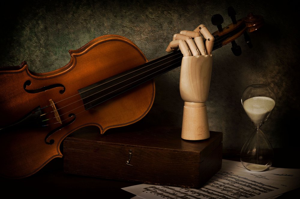 Violino e Ampulheta de Raffaele Corte
