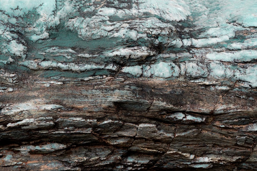 Camadas de pedra azul-petróleo de Studio Meikle
