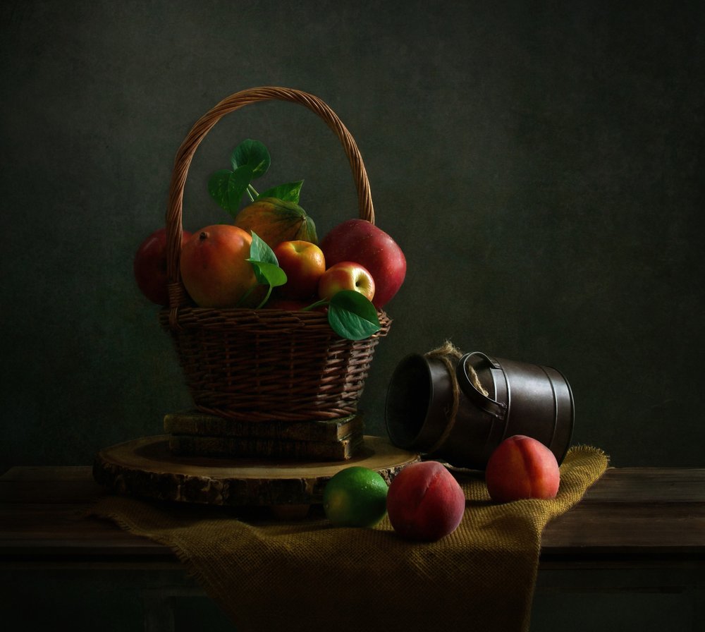 Natureza morta com frutas melancólicas de Yinan F.