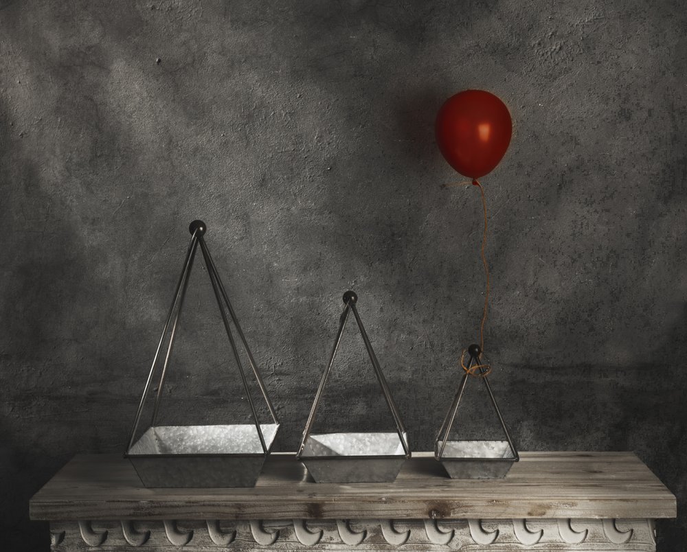 Vasos geométricos «Red Balloon» de chenyi wang