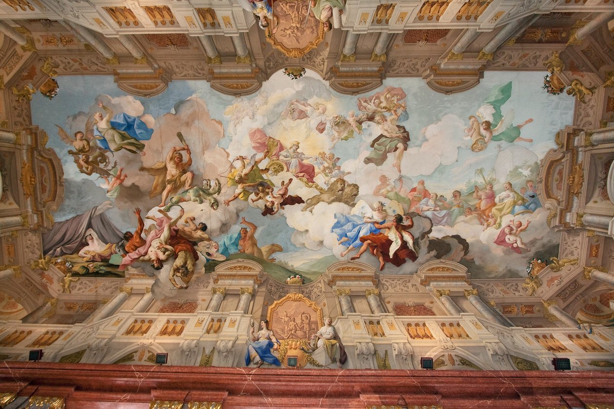 Pintura arquitetônica no afresco do teto por Gaetano Fant no salão de mármore no mosteiro beneditino de Stift Melk, Baixa Áustria, Áustria de Unknown