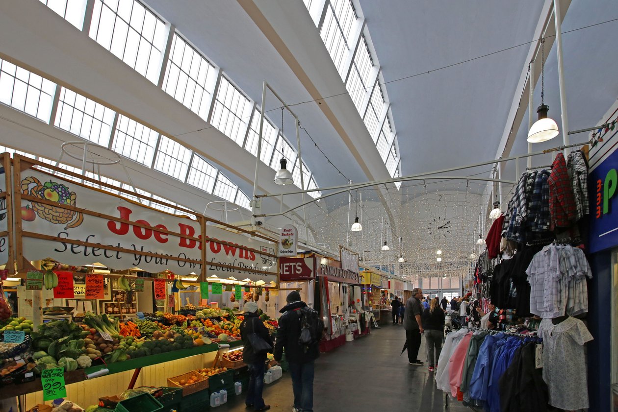 Vista interior, de, a, pannier, mercado, plymouth de Unbekannt Unbekannt