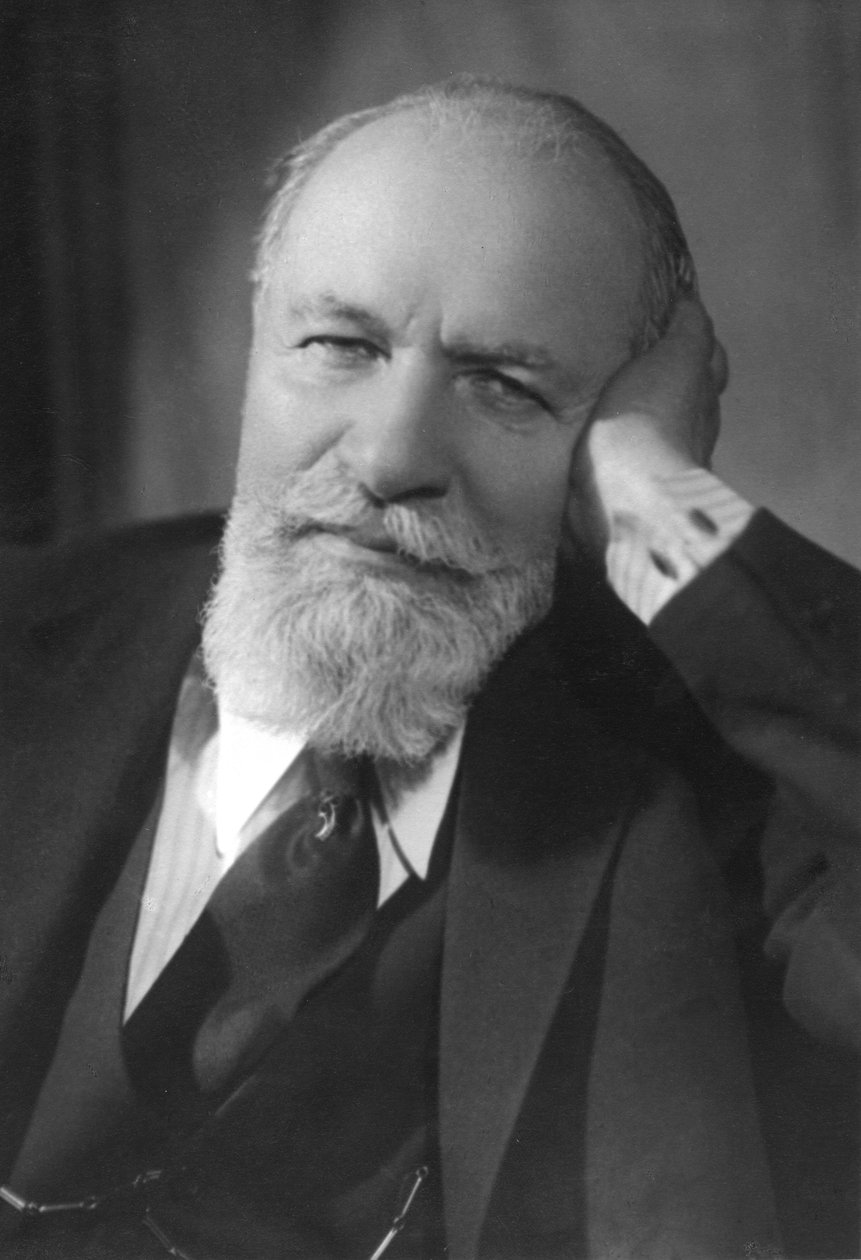 Vladimir Nemirovich-Danchenko (1858-1943), Ator, Diretor, Co-fundador de Stanislavsky do Moscow Art Theatre. de Unknown