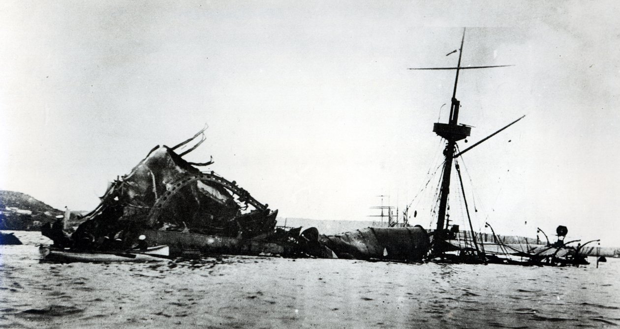A catástrofe do USS Maine, 1898 (ver 206525, 206526) de American Photographer