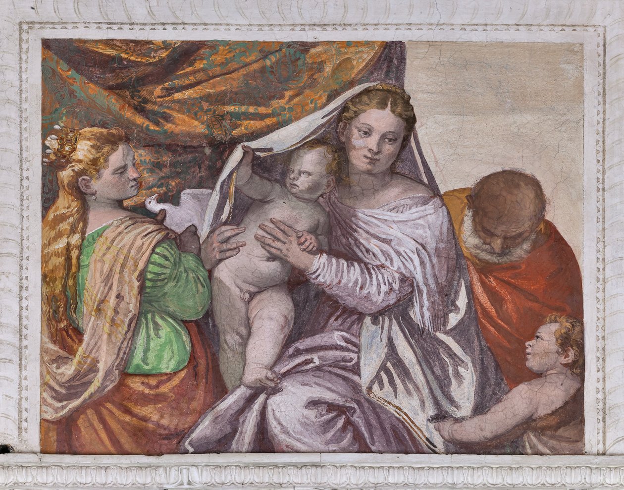 Madonna com o Menino Jesus e Santa Catarina oferecendo uma pomba a Jesus, Muralha do Sul do Quarto do Cão Pequeno, detalhe de 2632659 de Veronese