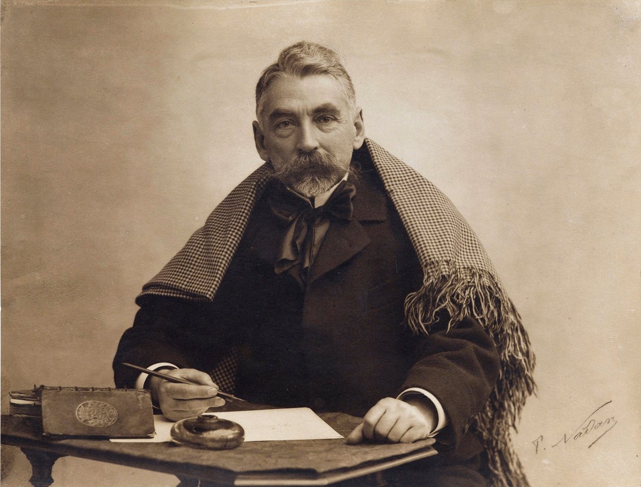Retrato de Stephane Mallarme (1842-1898), de Nadar, Gaspard-Felix (1820-1910). Foto da Albumina de Nadar