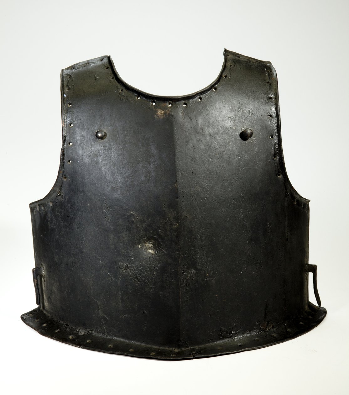 Peitoral para um Harquebusier, c.1625-50 (ferro e tinta preta) de (attr.to) German School