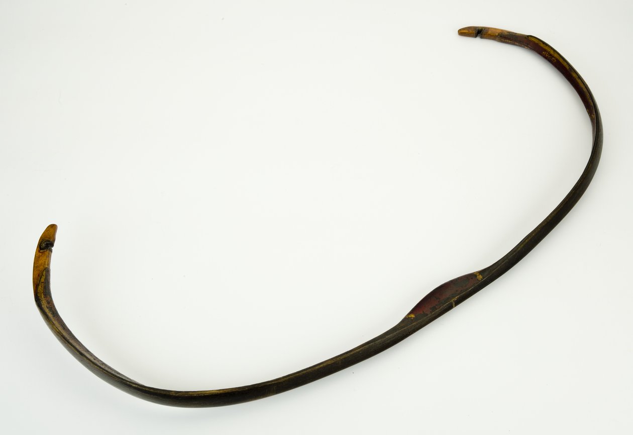 Arco composto (madeira, tendão, chifre e laca) de (attr.to) Ottoman School