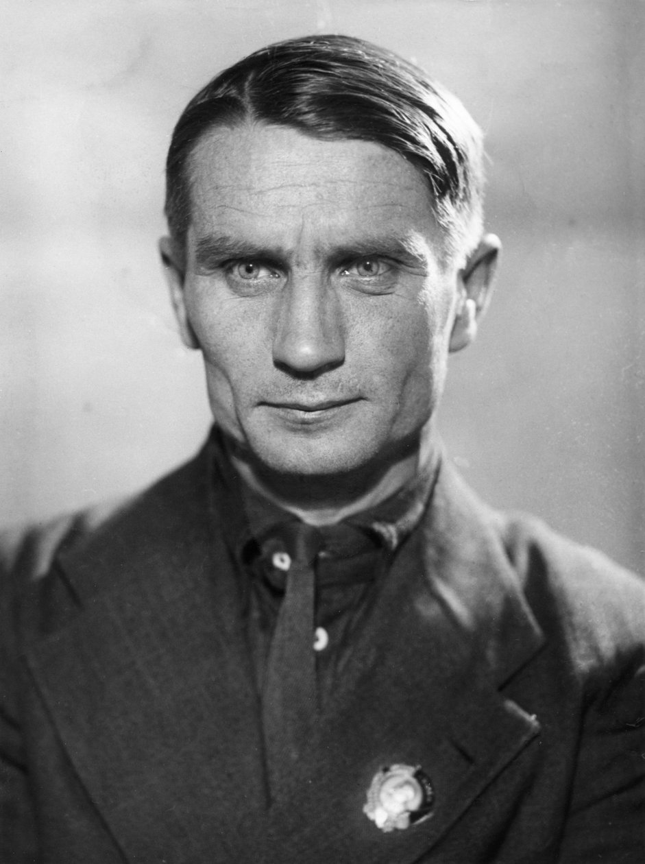 O Acedêmico Trofim Lysenko, que foi eleito vice-presidente do Soviete da União durante a Primeira Sessão do Soviete Supremo da URSS em 1938. de Unknown
