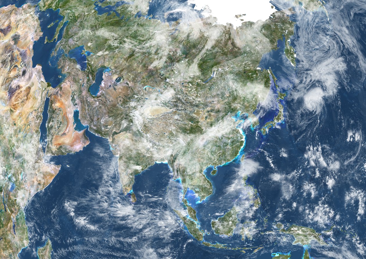 Ásia com cobertura de nuvens, imagem de satélite de cor verdadeira de Unknown