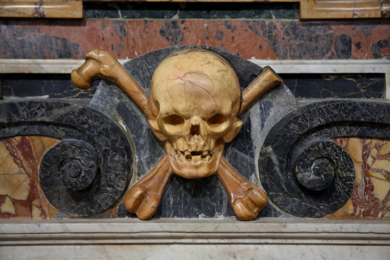 Detalhe de um monumento de Unknown