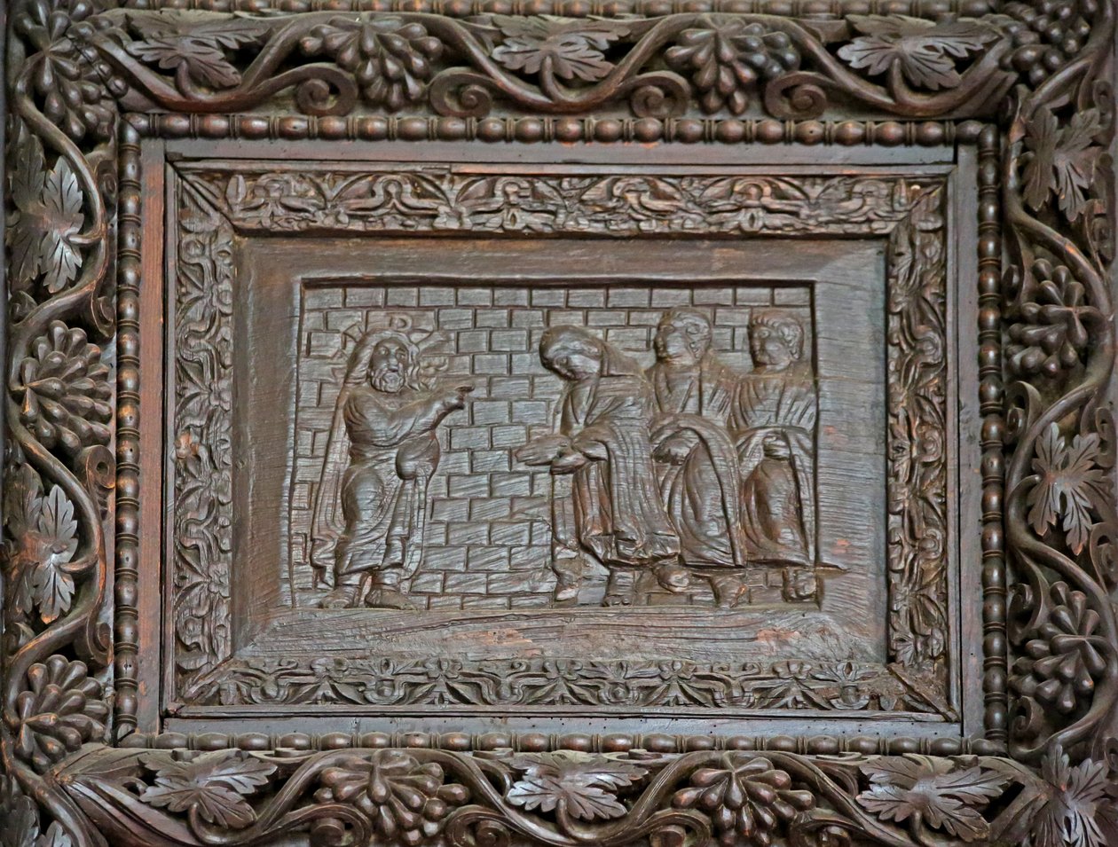 Painel da porta 5C: o Cristo ressurreto aparece aos seus discípulos de Unknown