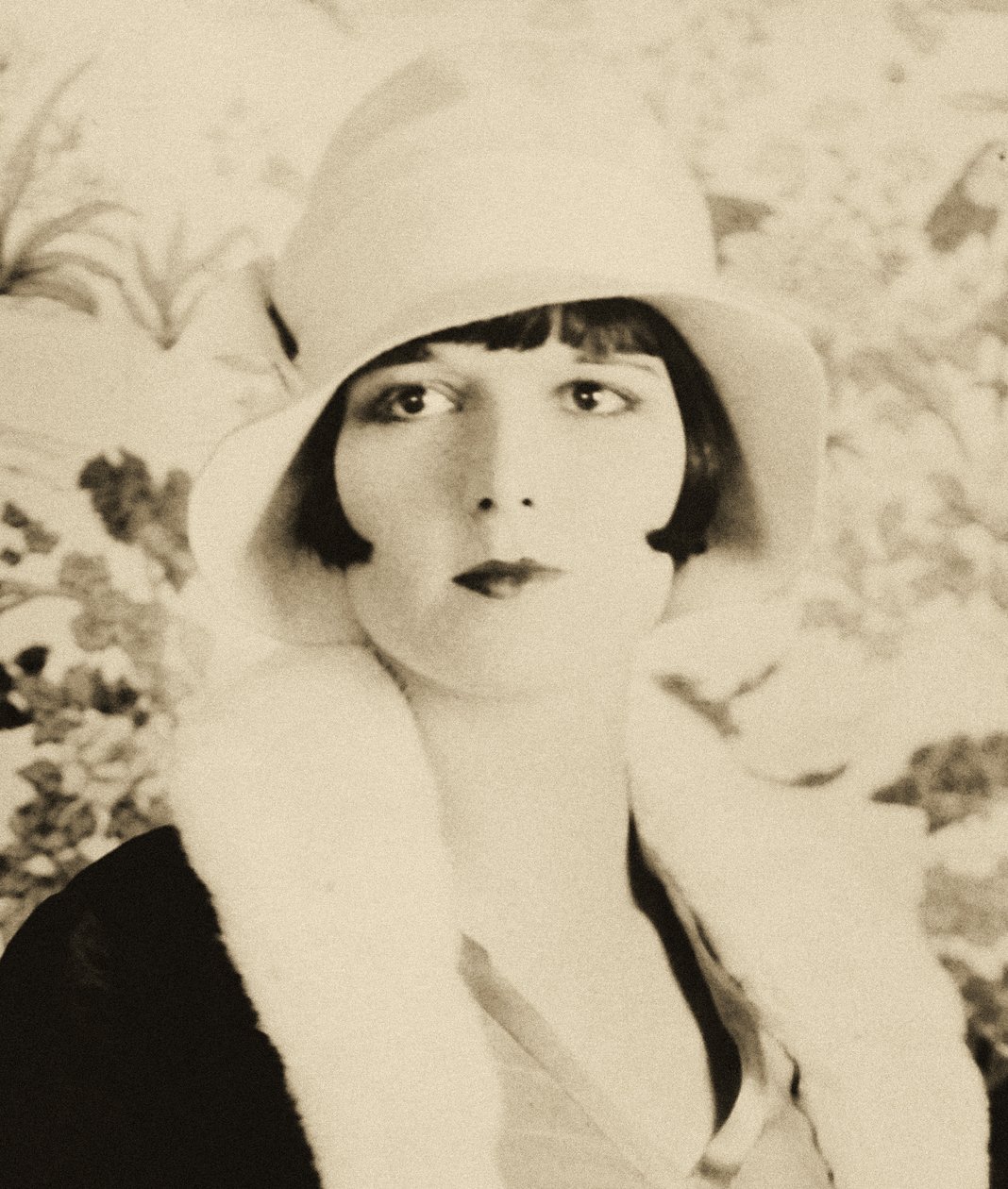Retrato de Louise Brooks (1906 - 1985) de Unknown