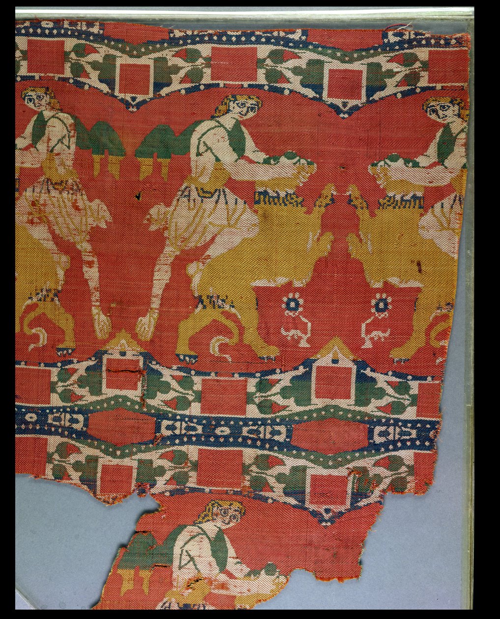 Domesticação do Animal Silvestre, fragmento de tapeçaria bizantina, século VI-VII (seda) de Unknown