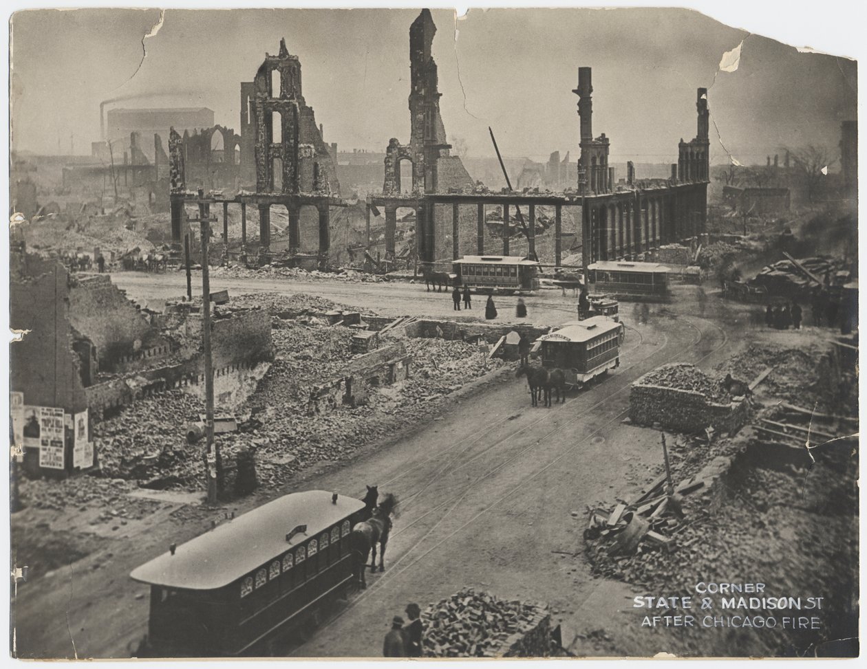 Canto do Estado e Madison após o incêndio de Chicago de 1871, 1871 de American Photographer