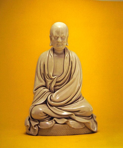 Bodhidharma (Damo), dinastia Ming (1368-1644) (porcelana) de Chinese School