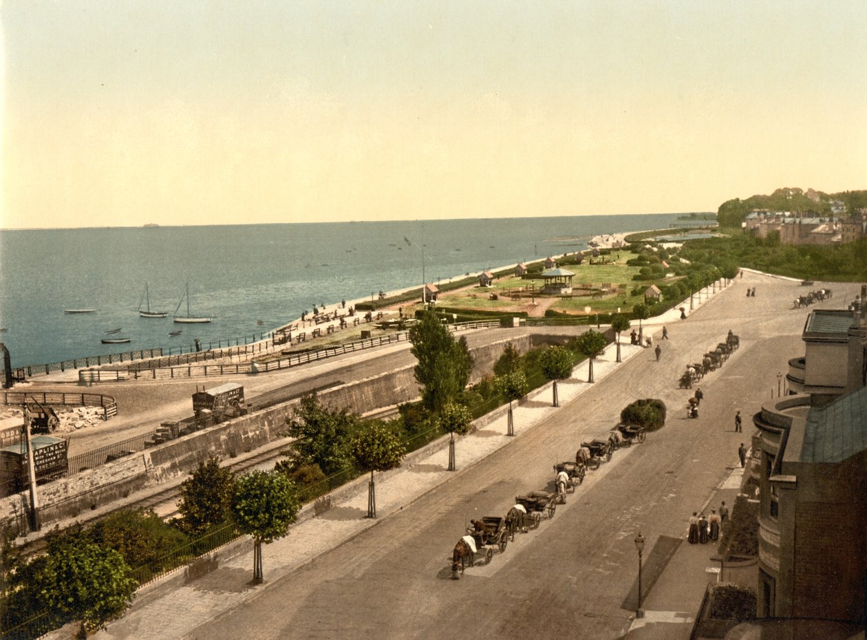 Ryde Esplanade, IOW, pub. c.1890 - 1900 (cromolitógrafo) de English Photographer