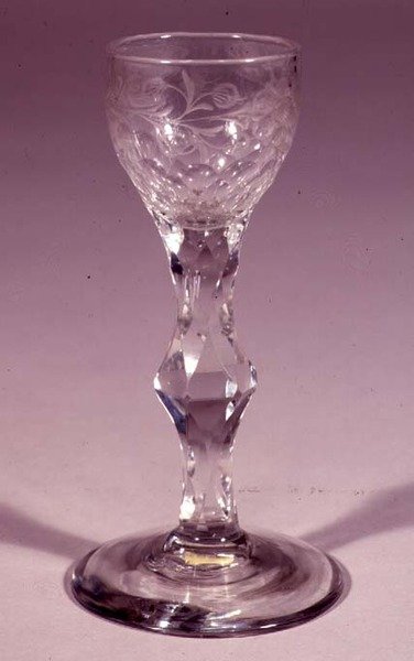 Taça de vinho facetada com taça, 1790 (vidro) de English School