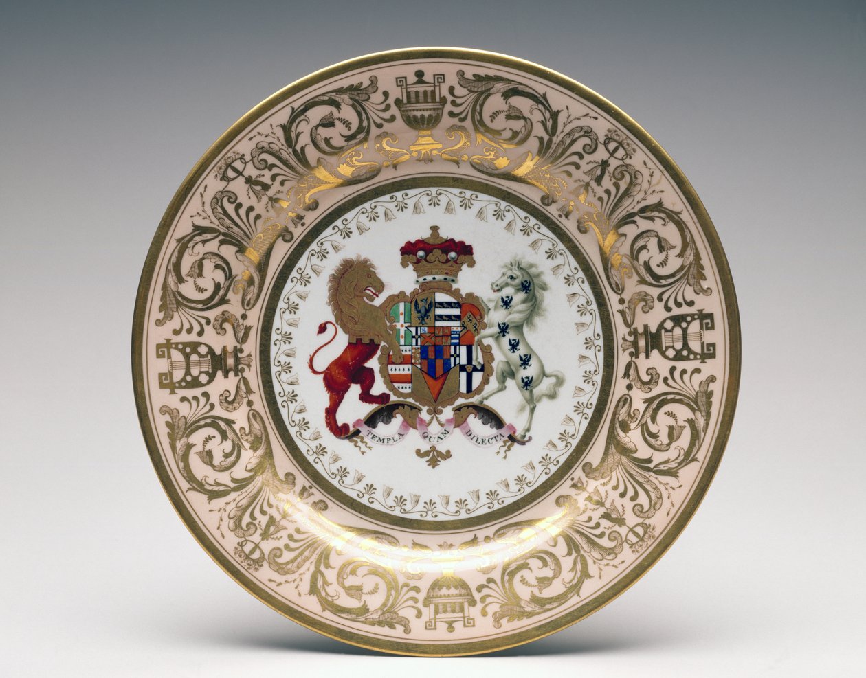 Placa do Serviço Stowe, Porcelana Worcester, fabricada pela Flight, Barr e Barr, c.1813 (porcelana de pasta mole) de English School