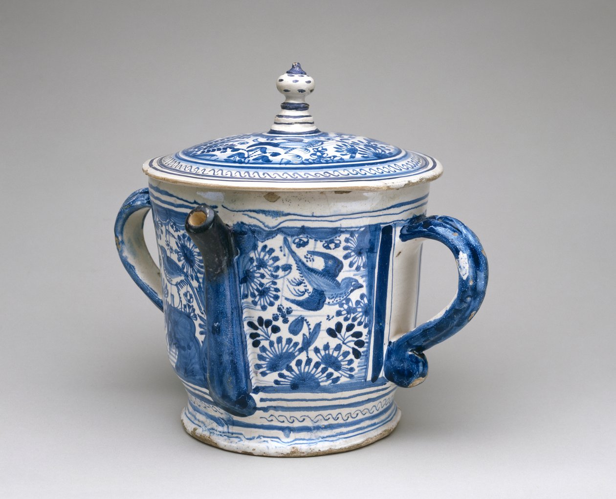 Posset Panela e Cobertura, c.1632 (louça de barro de latão estanhado) de English School