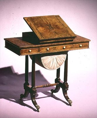 Mesa de trabalho com suporte para leitura e tabuleiro de gamão, meados do século XIX (madeira) de English School
