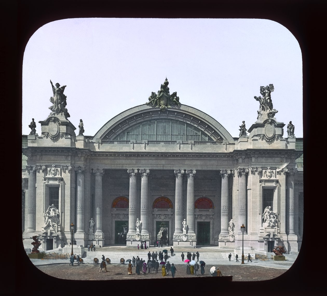 Exposição de Paris: Grand Palais, Paris, França, 1900 (lanterna) de French Photographer