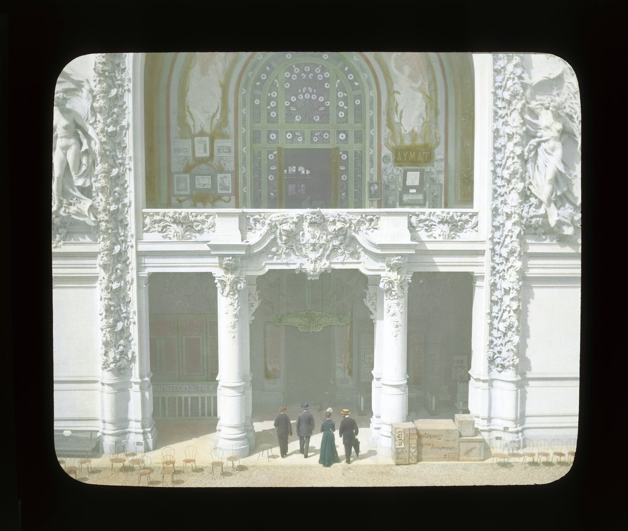 Exposição de Paris: Palácio das Artes Decorativas, Paris, França, 1900 (lanterna) de French Photographer