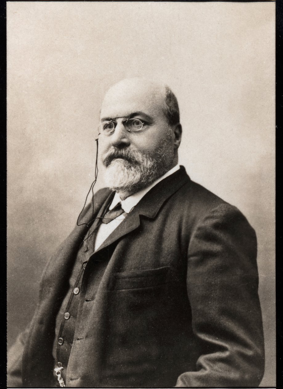 Retrato de Arthur Ranc (1831-1908), político e escritor francês. de French Photographer